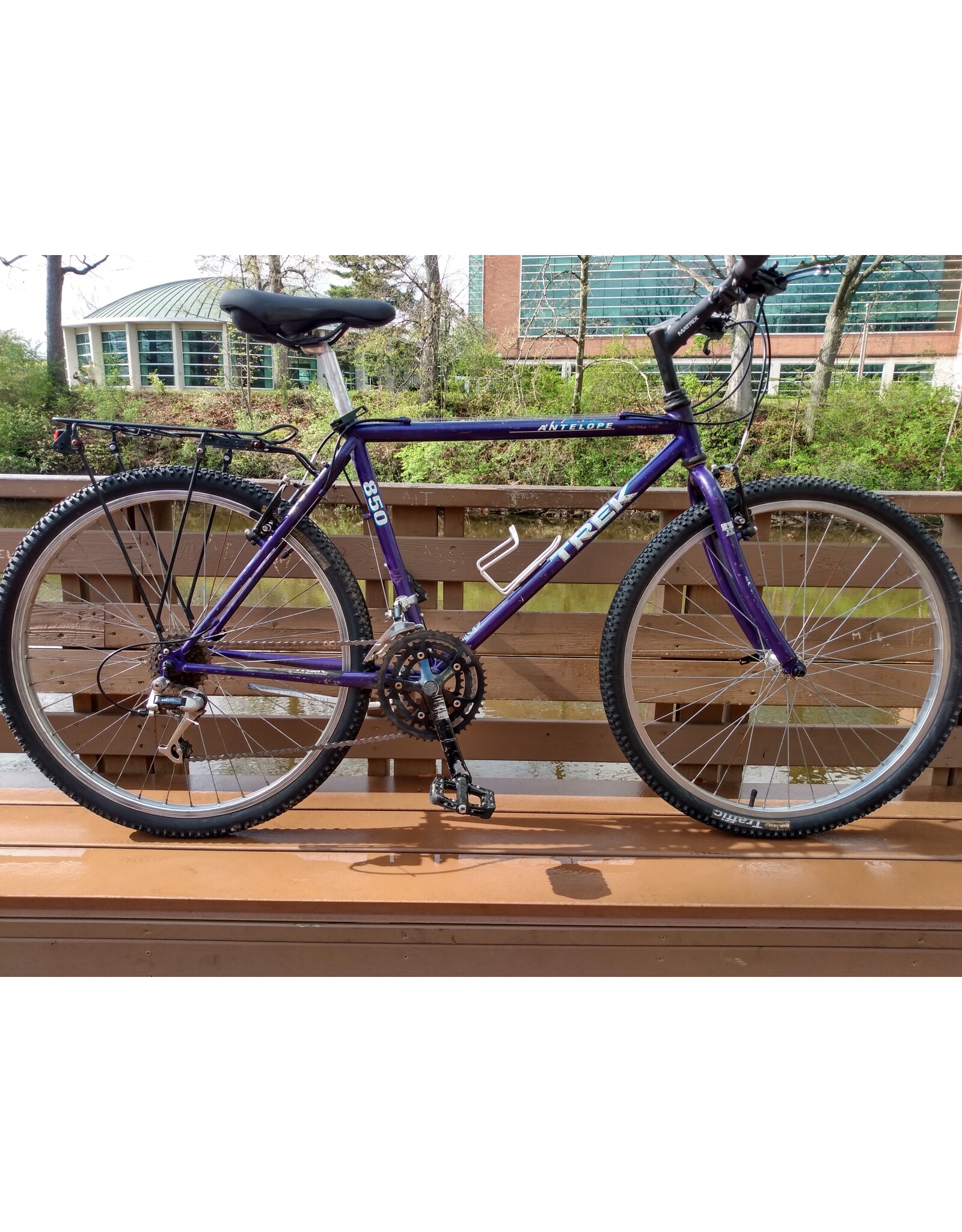 Trek, Antelope, 18in/M, Purple