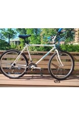 Giant, Butte, 20in/L, White