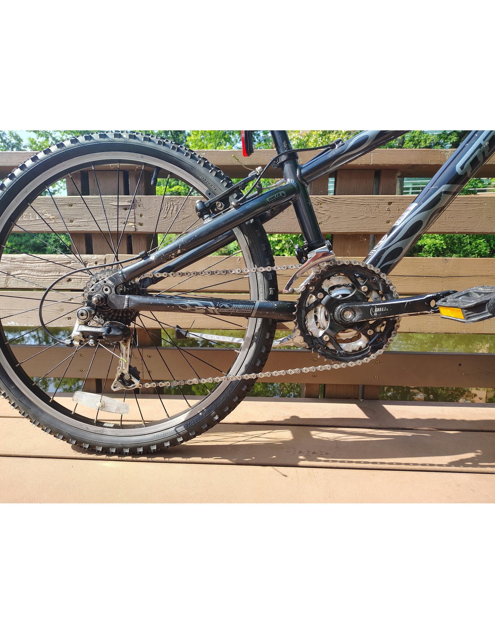 Trek, MT220, 24in/Kids, Black