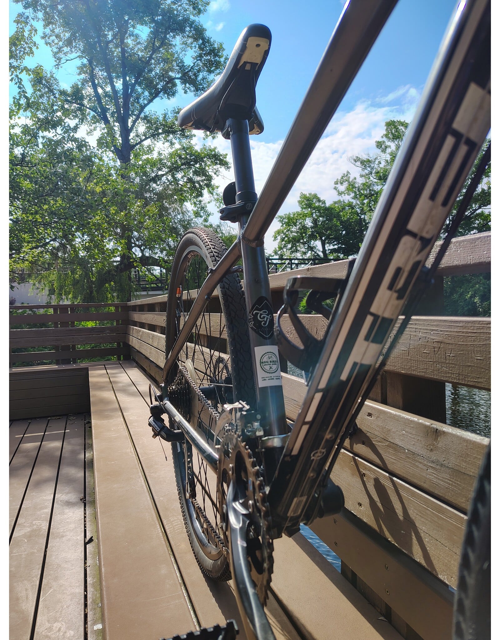 Trek, 8.3 DS, S, Grey