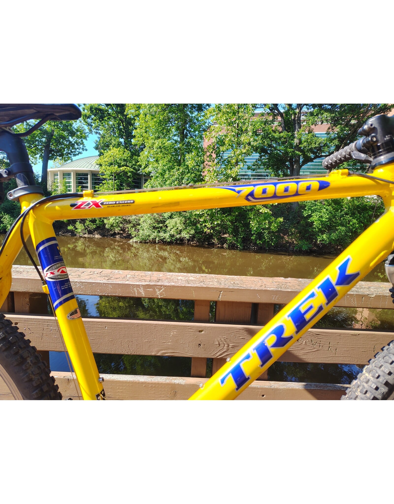 Trek, 7000, XL, Super Excited Tropical Lemon