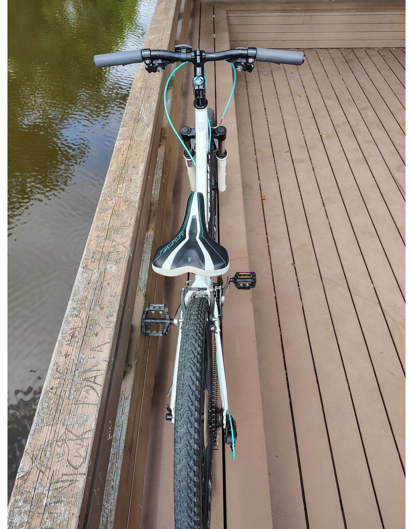 Trek, 820, 13in/XS, White