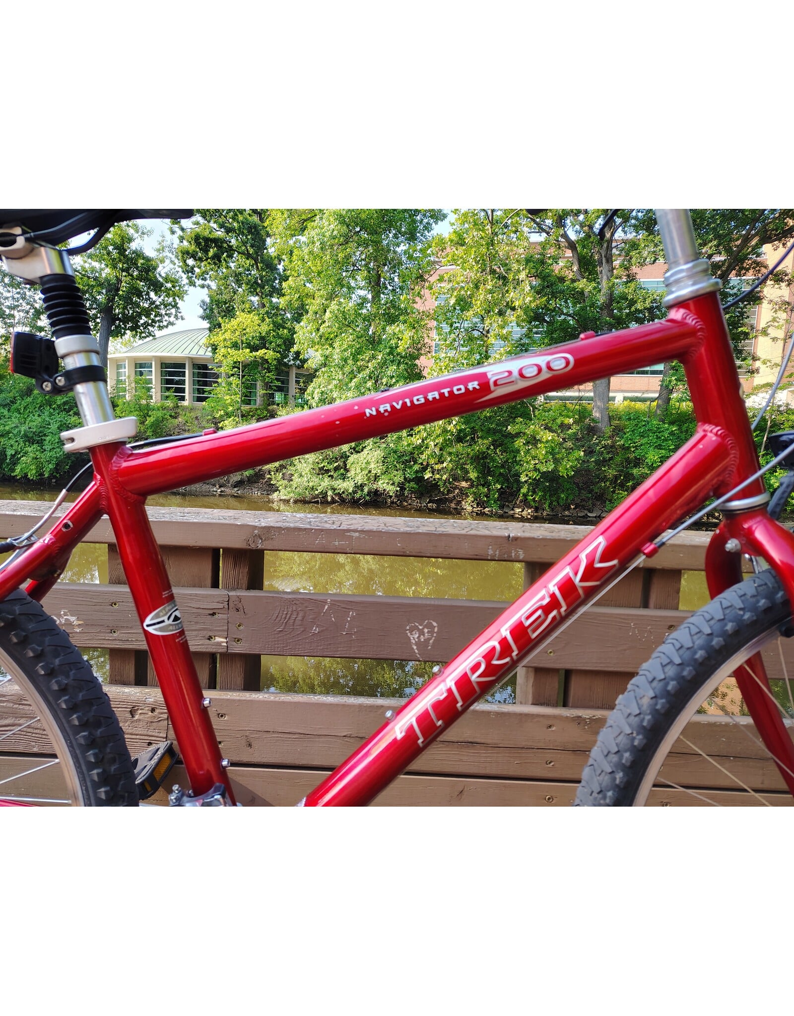 Trek, Navigator, L, Red