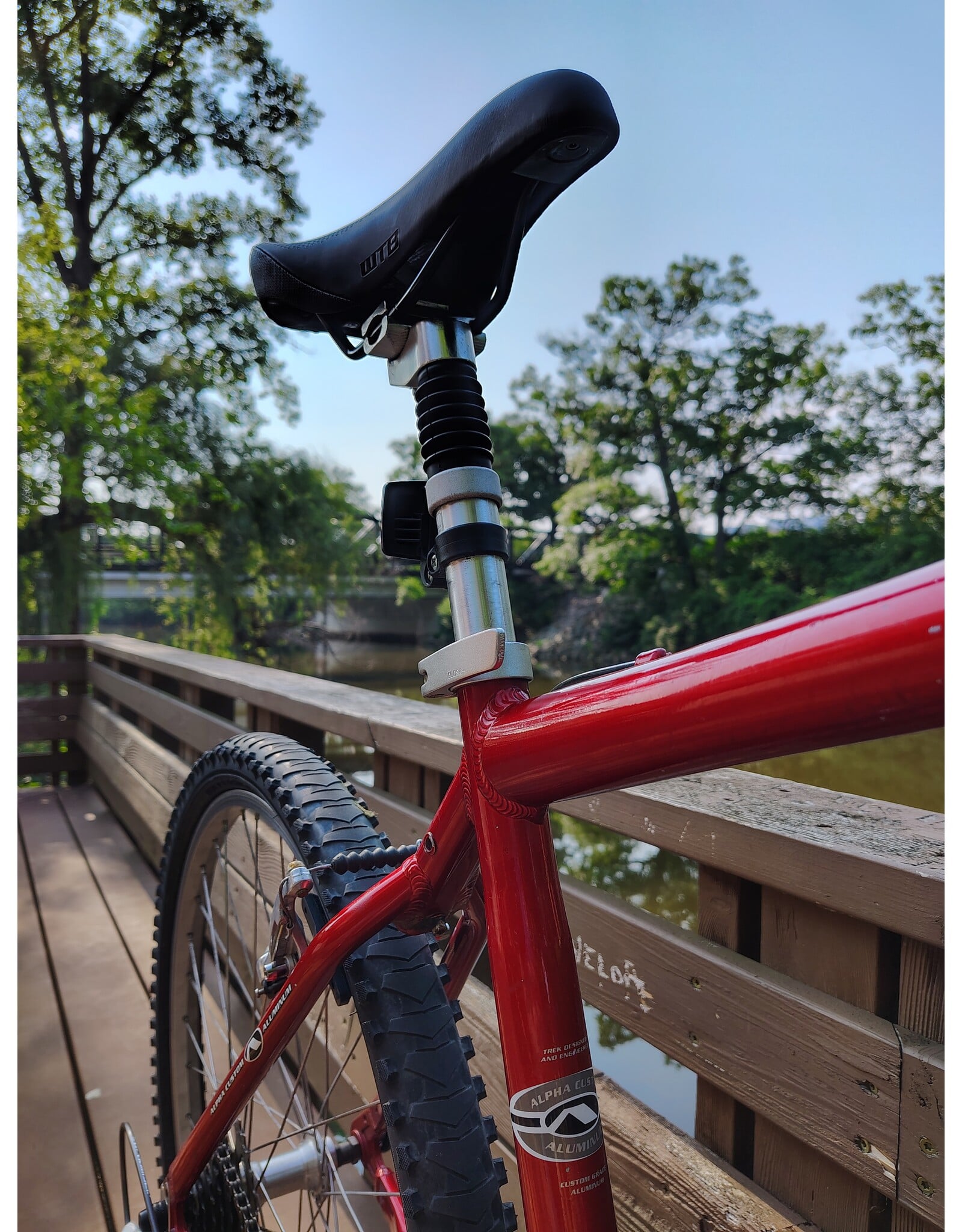 Trek, Navigator, L, Red