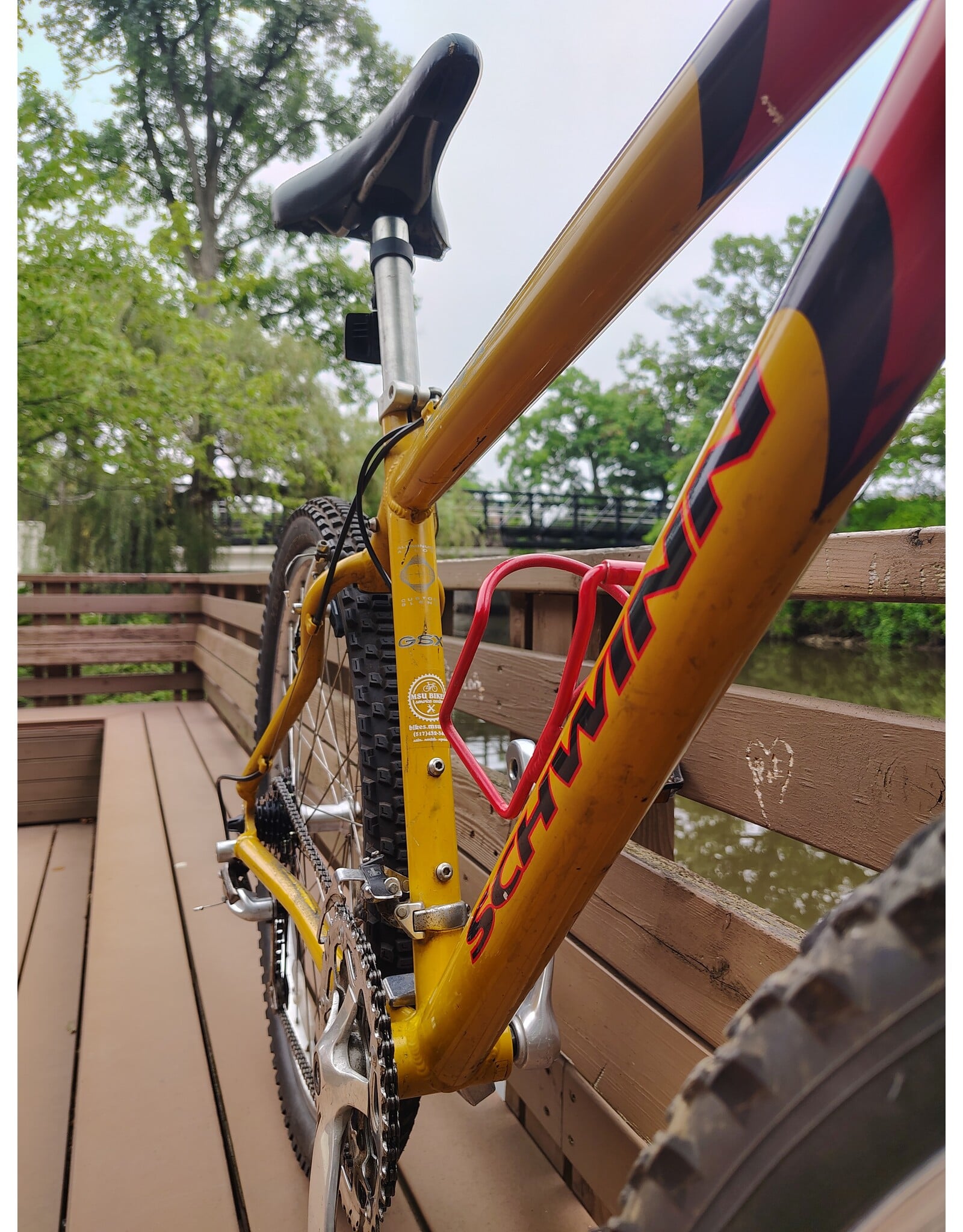 Schwinn, Mesa, S, Yellow/Red