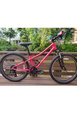 Specialized, Hot Rock, 24"/Kids, Highlighter Pink