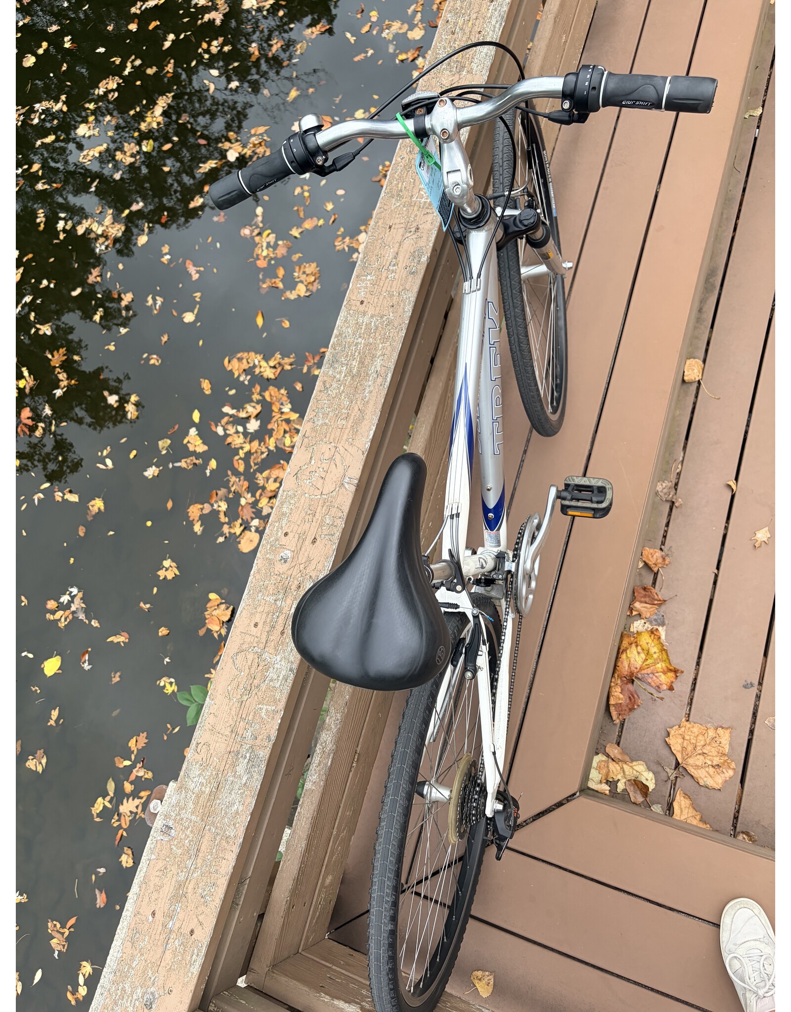Trek 7100 MultiTrack S Grey/Blue