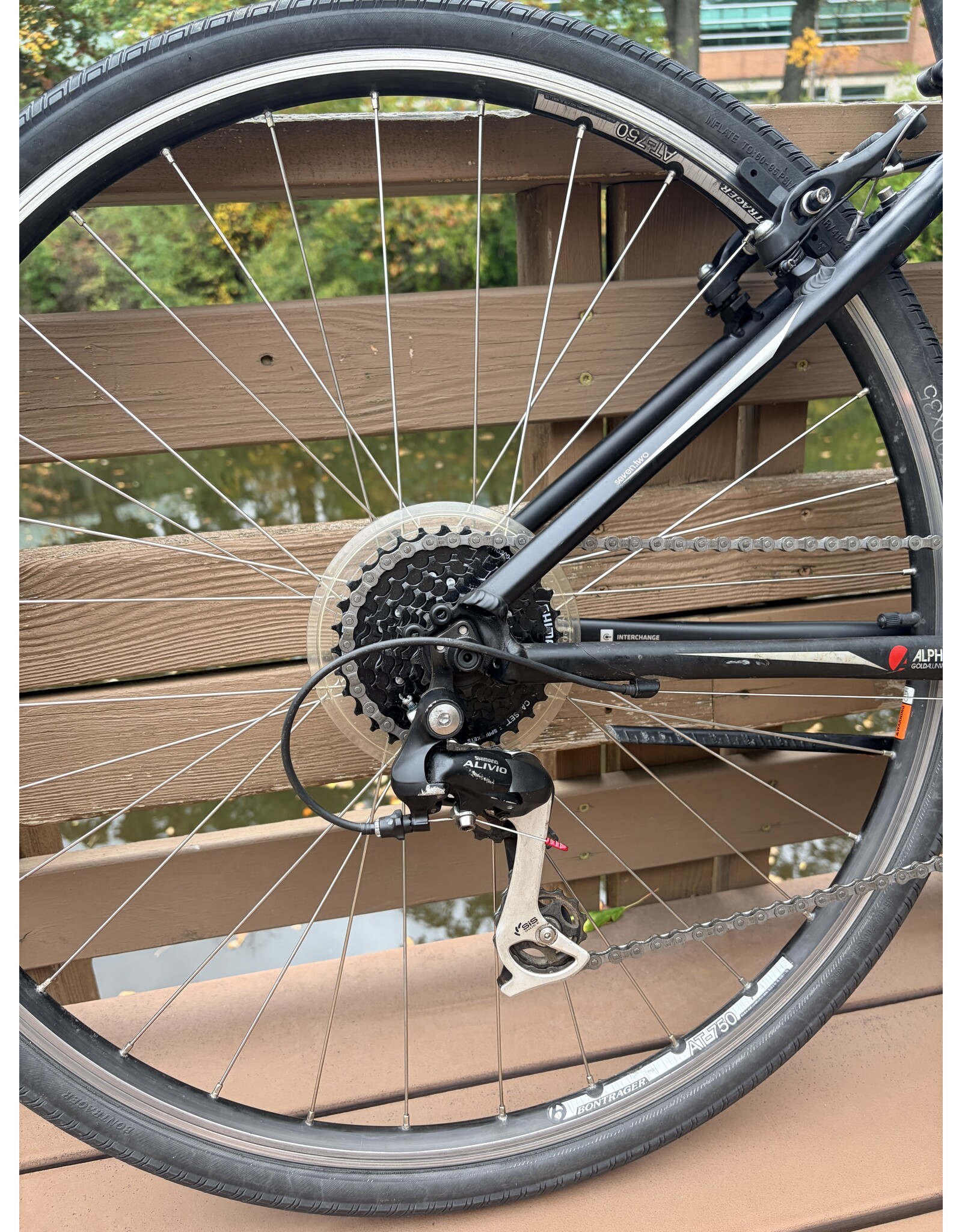 Trek 7.2 M Black