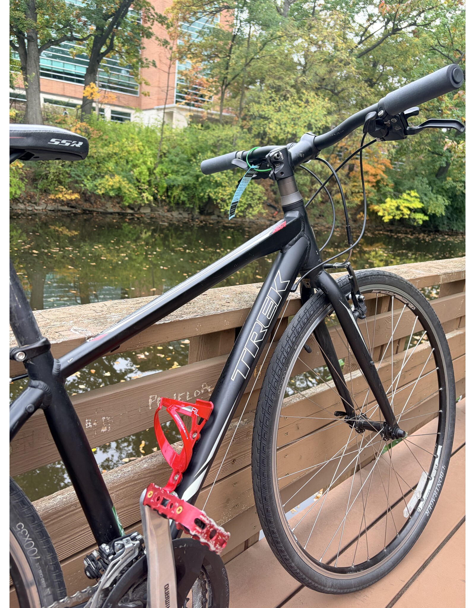 Trek 7.2 M Black