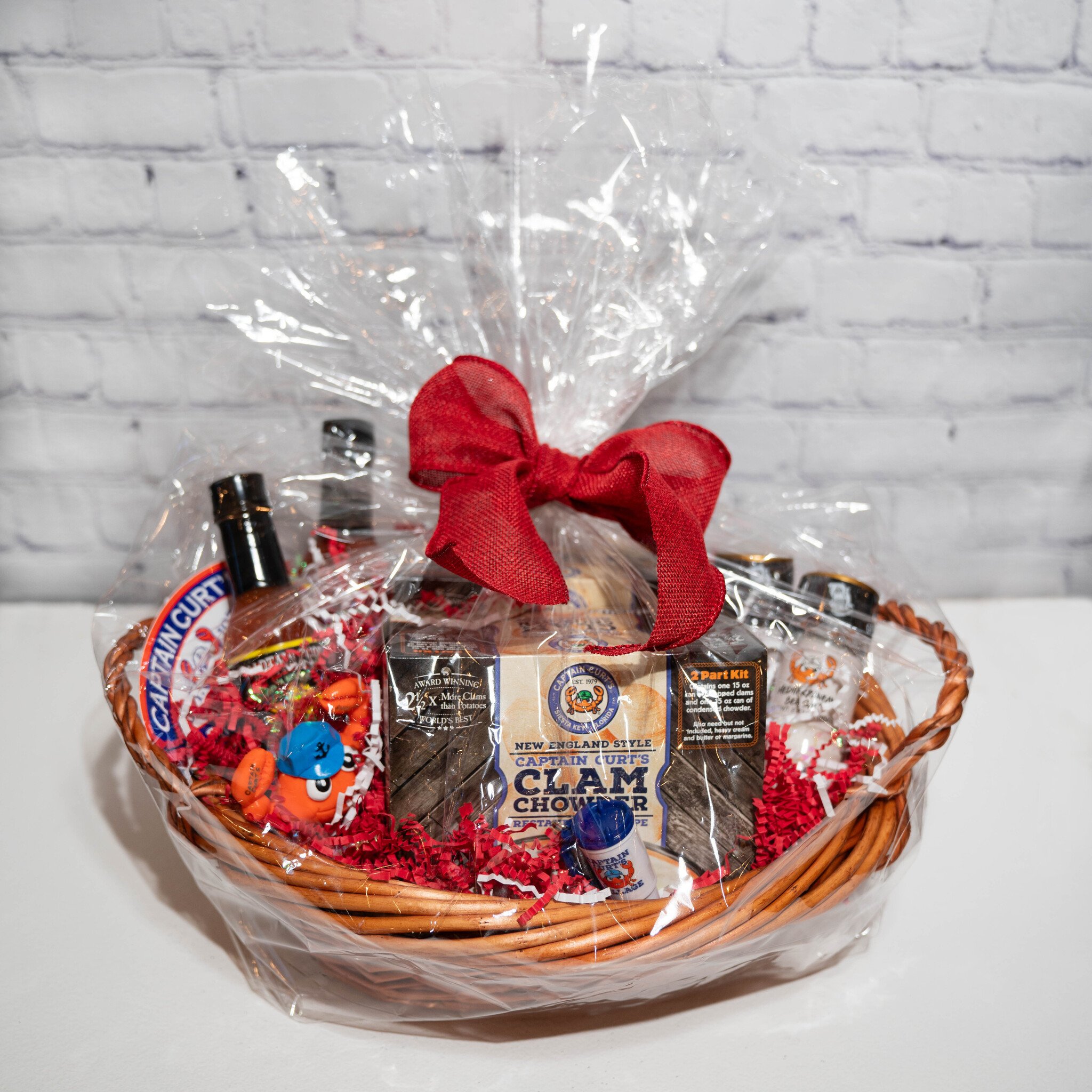 Captain Curt's Gift Basket with Salt Pepper & Hot Sauce Tiki Trading