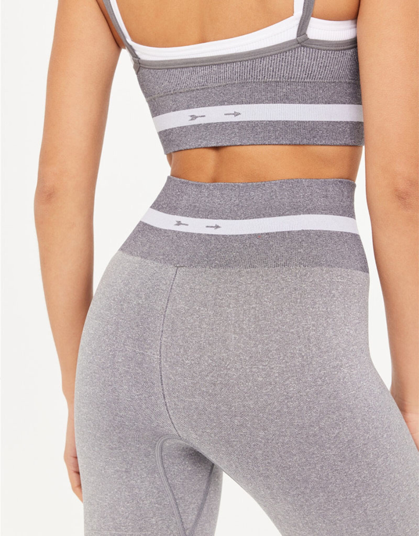 THE UPSIDE FORM SEAMLESS 25IN MIDI  PANT