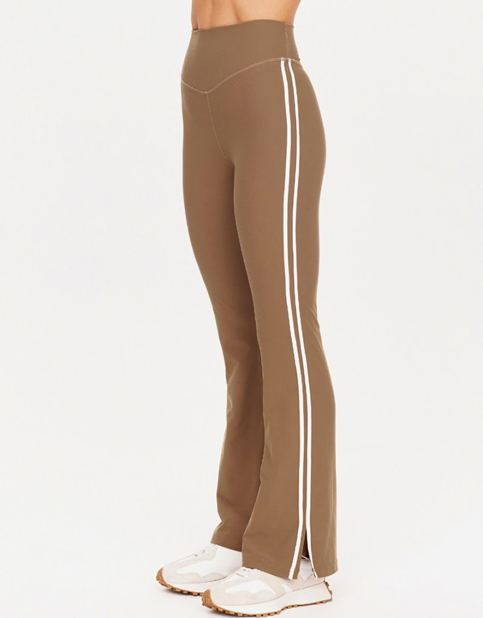 THE UPSIDE PEACHED FLORENCE FLARE