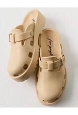 FP MOVEMENT KARLIE BUCKLE CLOG
