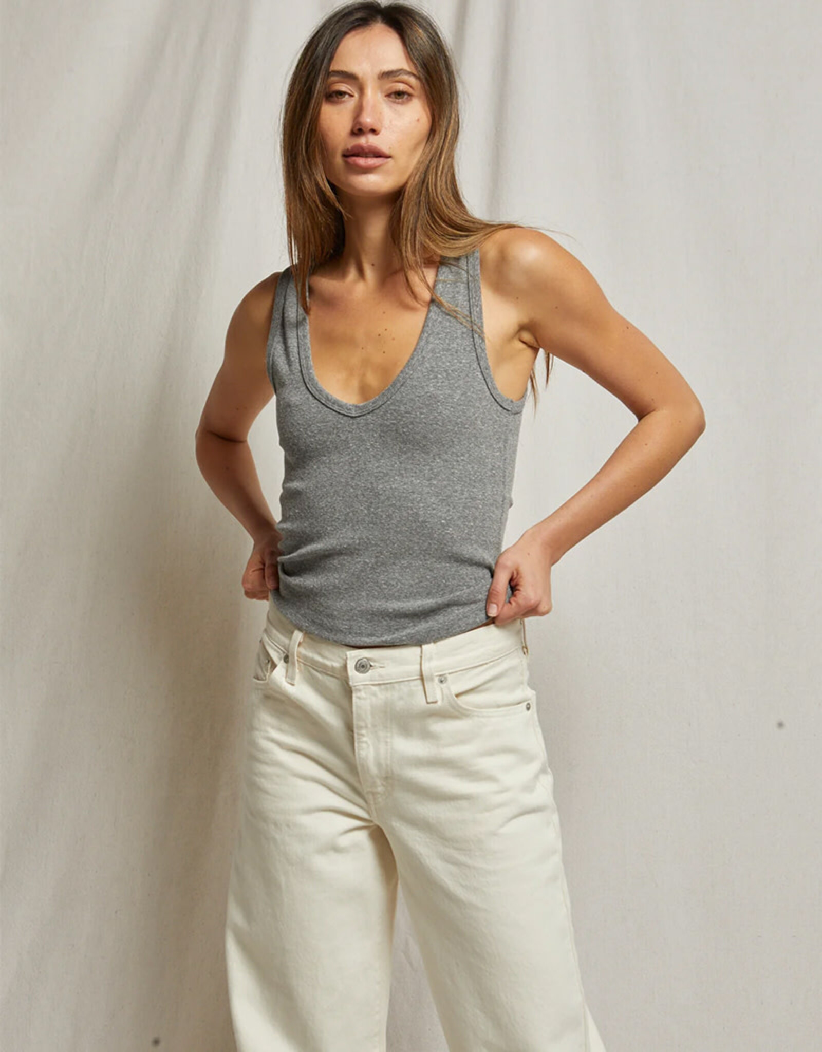 PERFECT WHITE TEE MARIA-STRUCTURED RIB VNECK TANK