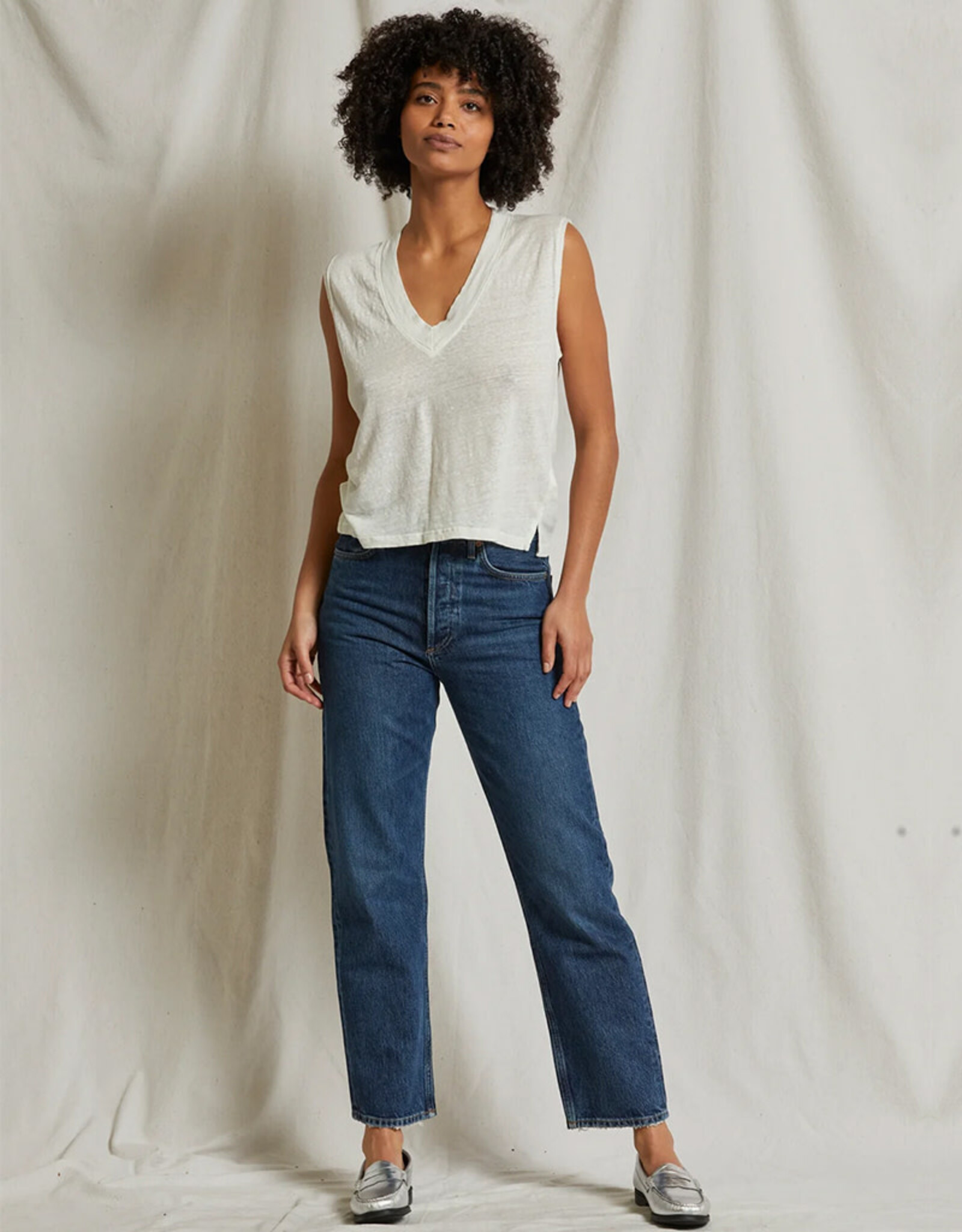 PERFECT WHITE TEE LUCY LINEN JERSEY SPANDEX VNECK TANK