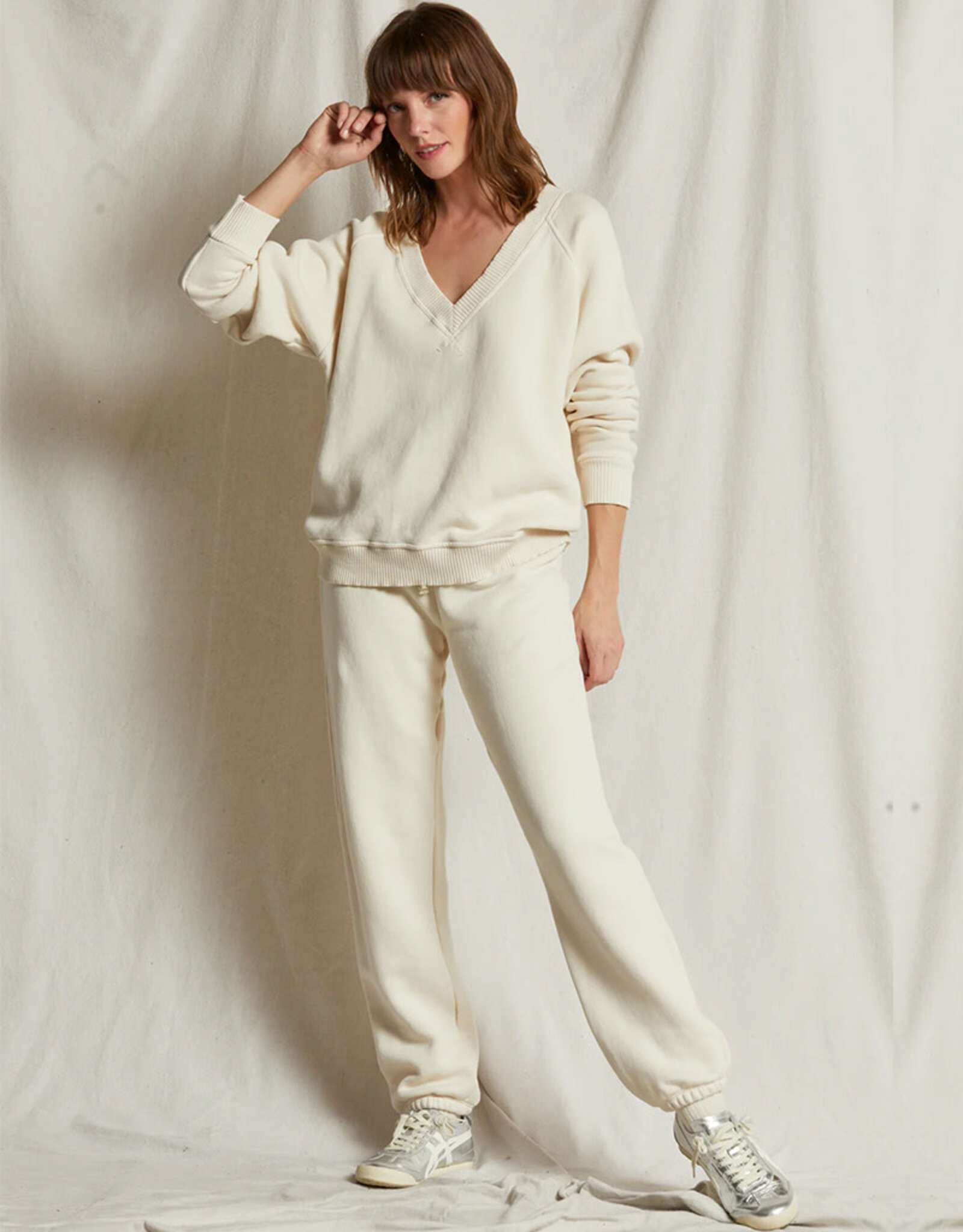 PERFECT WHITE TEE MICHELLE FLEECE JOGGER