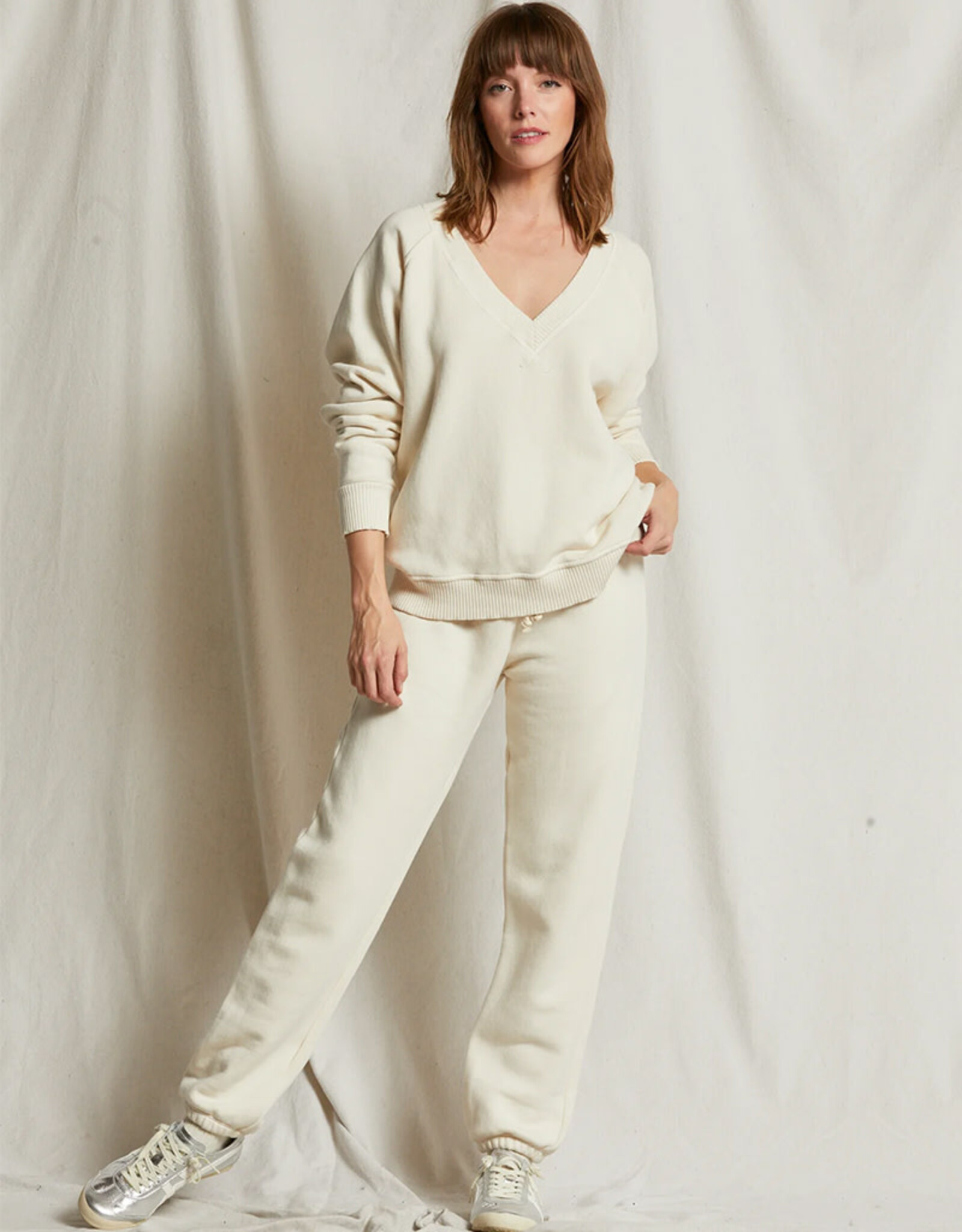 PERFECT WHITE TEE MICHELLE FLEECE JOGGER