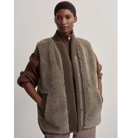 VARLEY COVEY REVERSIBLE QUILT GILET
