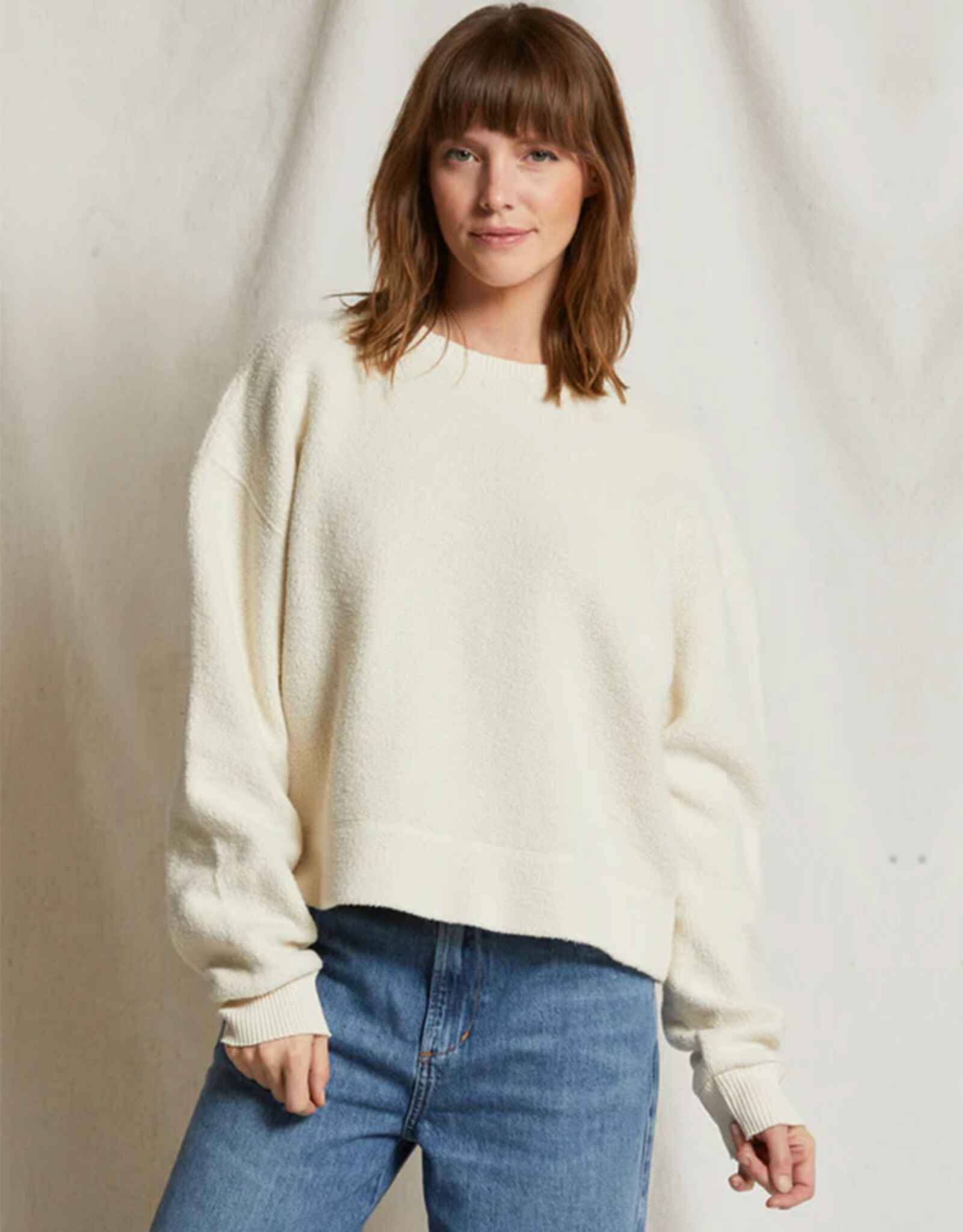 PERFECT WHITE TEE MAYER REVERSE FLEECE LS PULLOVER