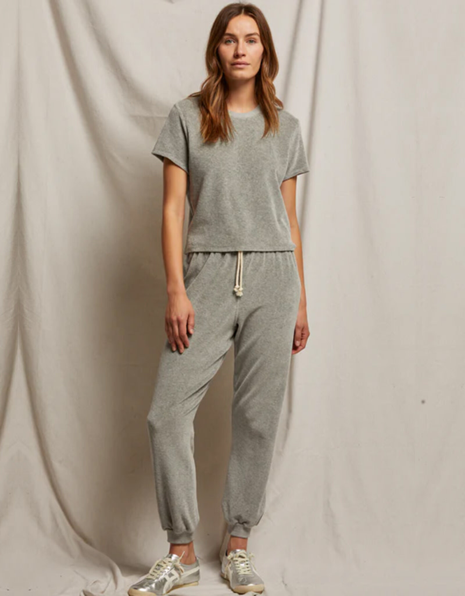 PERFECT WHITE TEE BAILEY VELOUR EASY SWEATPANT