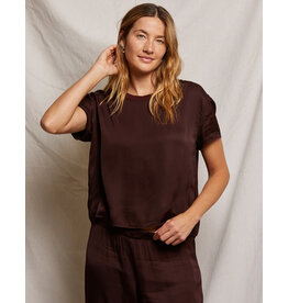 PERFECT WHITE TEE DELPHINE SATIN CREW TEE