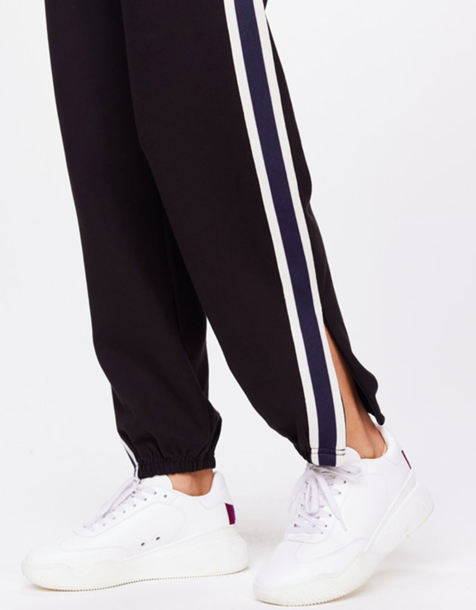 THE UPSIDE BEAUFORT CALA ZIP PANT