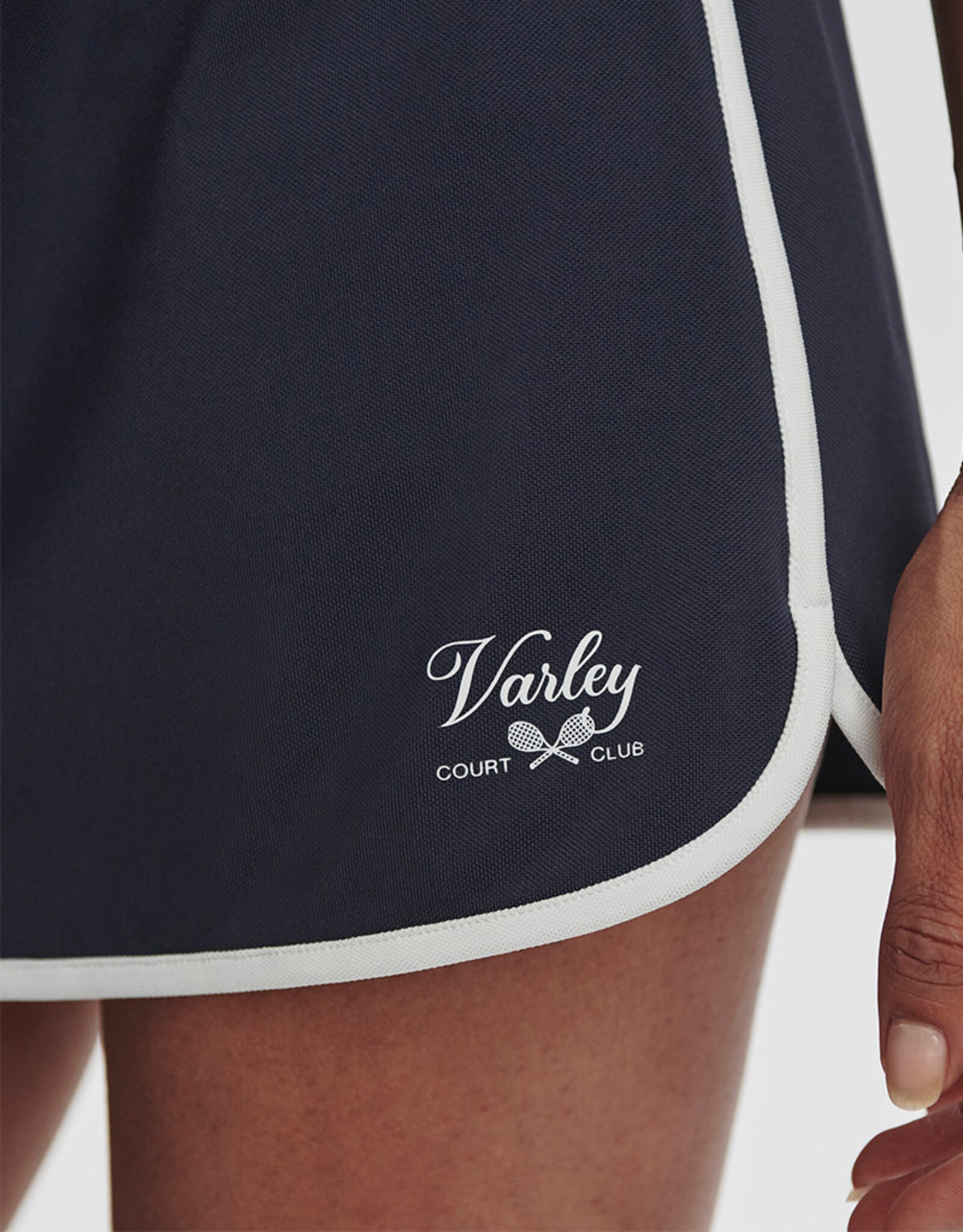 VARLEY ARCHER MID RISE SKORT 13.5"