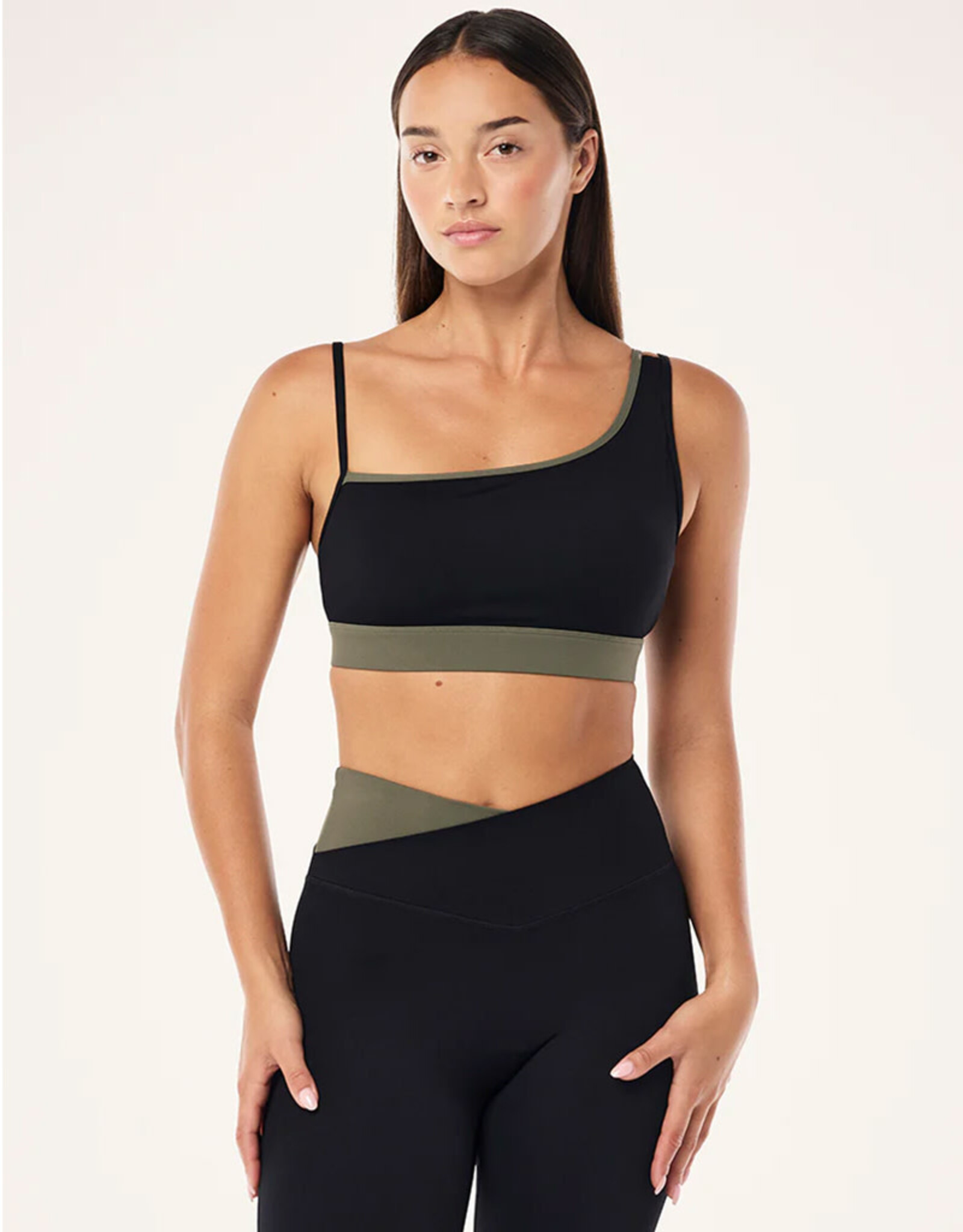 PE NATION CHELSEA SPORTS BRA