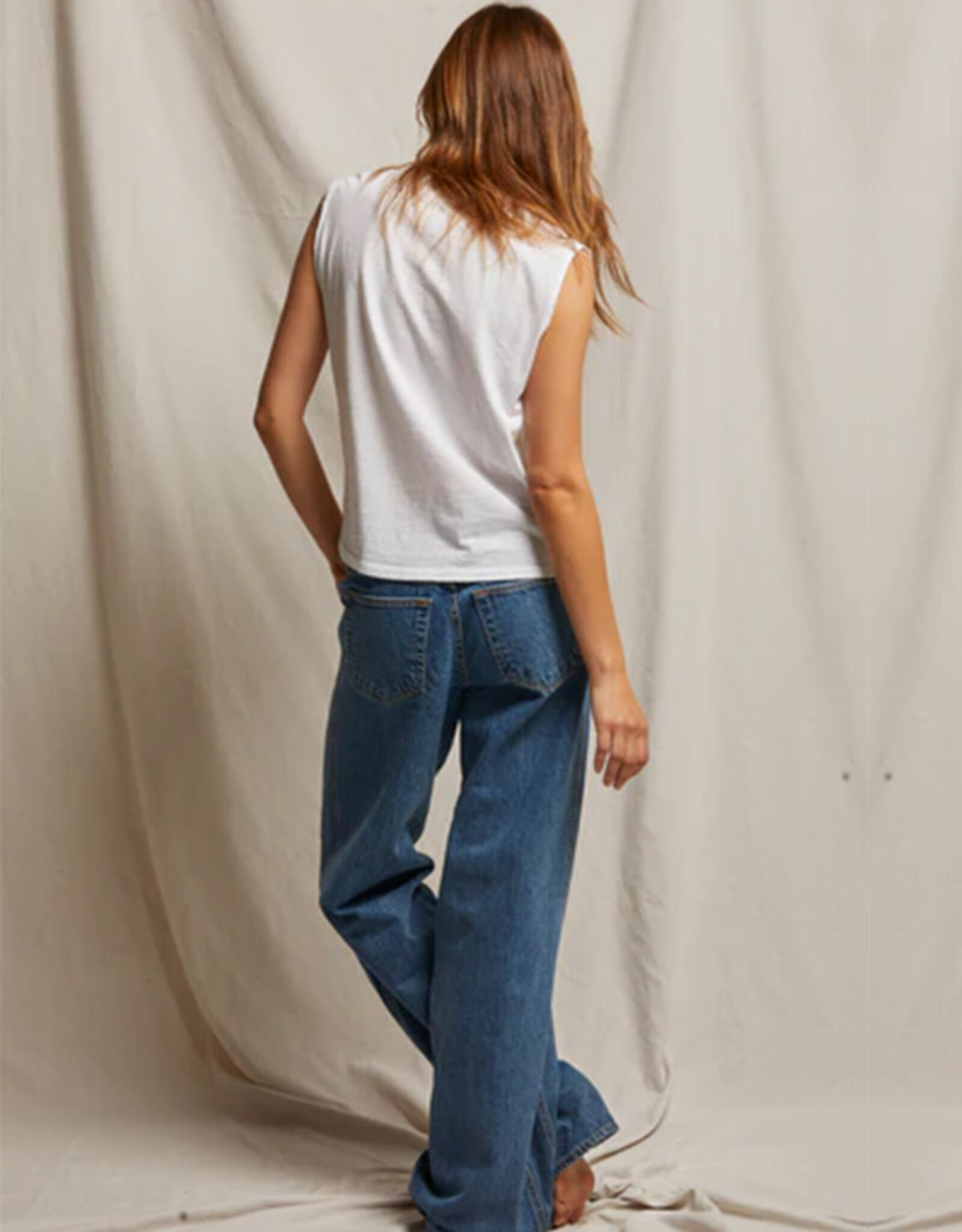 PERFECT WHITE TEE MARGOT SLEEVELESS VNECK TANK