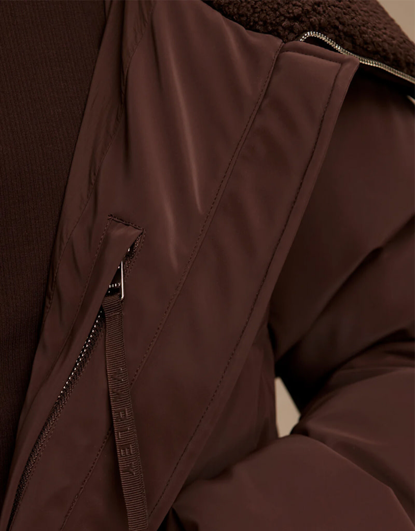 VARLEY ROSEVILLE DOWN JACKET