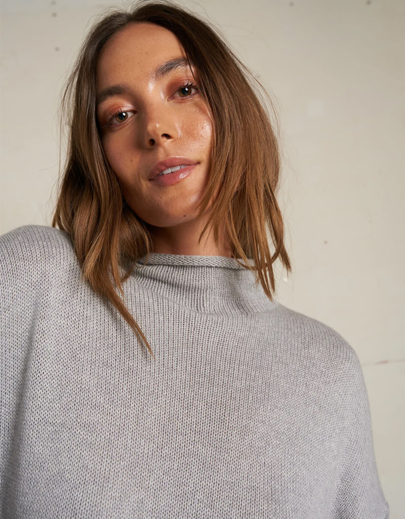 PERFECT WHITE TEE NOVA