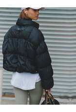 FP MOVEMENT IN A BUBBLE PUFFER JACKET