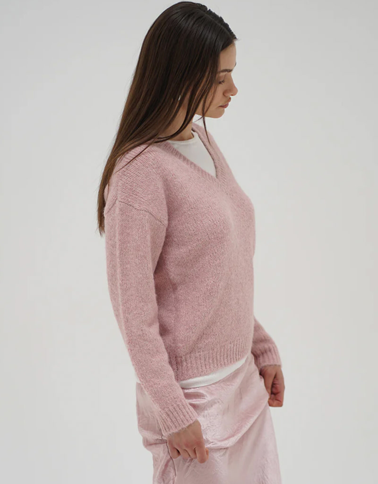 LNA SIENNA FUZZY DOUBLE LAYER SWEATER