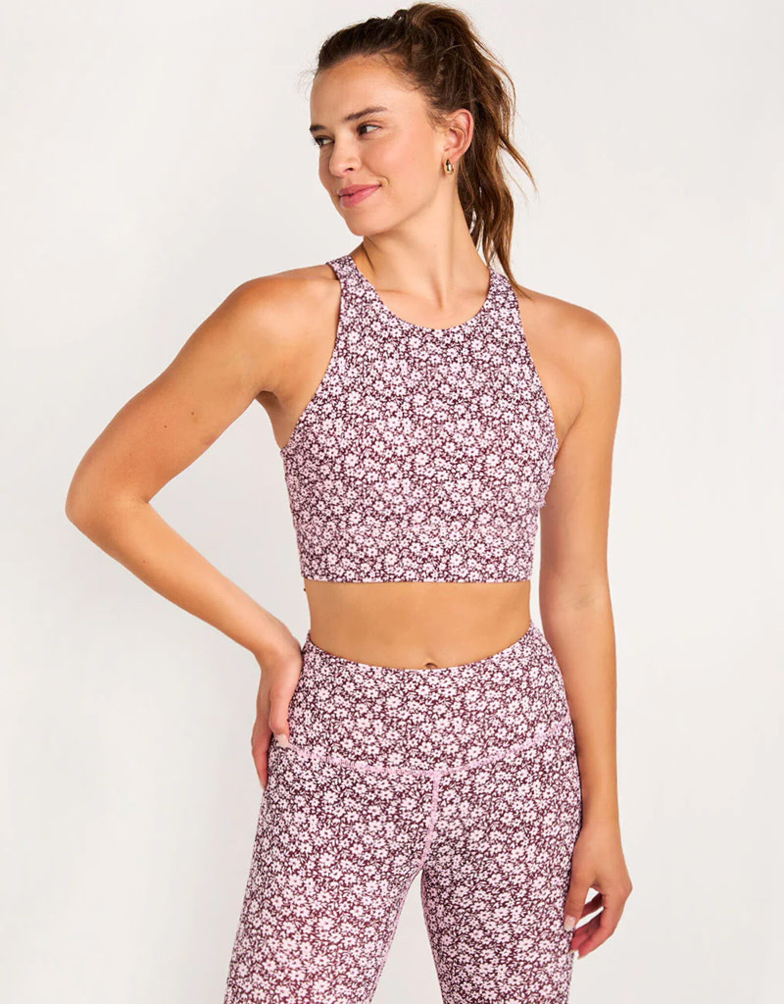 CREAM YOGA SOPHIA HIGH NECK BRA