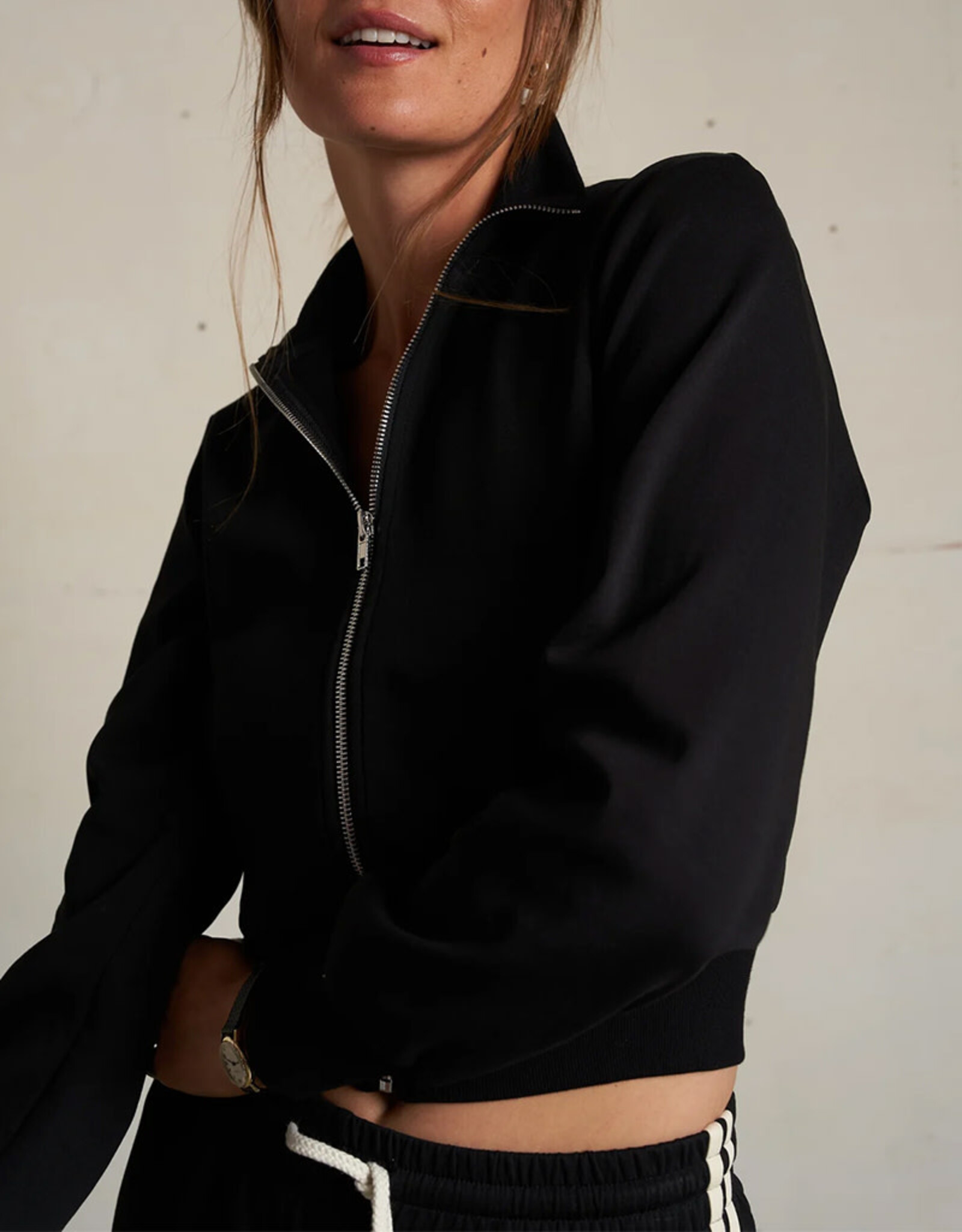 PERFECT WHITE TEE MILANA TRACK JACKET