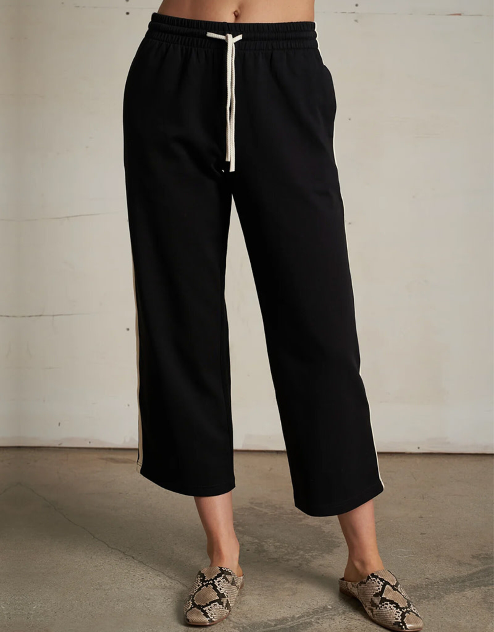 PERFECT WHITE TEE CLAUD TRACK PANT