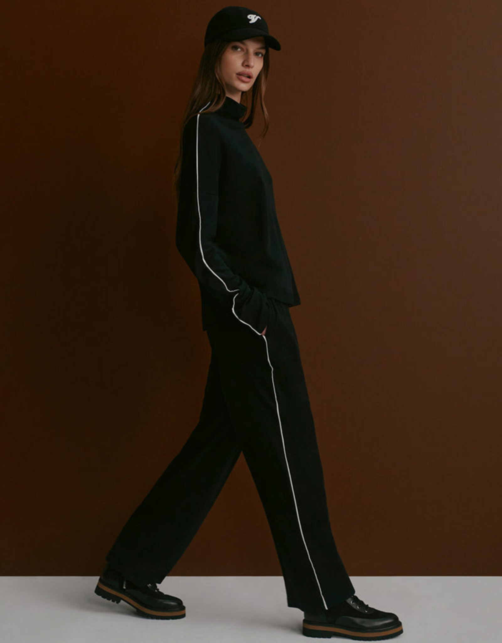 VARLEY RONA HIGH NECK MIDLAYER