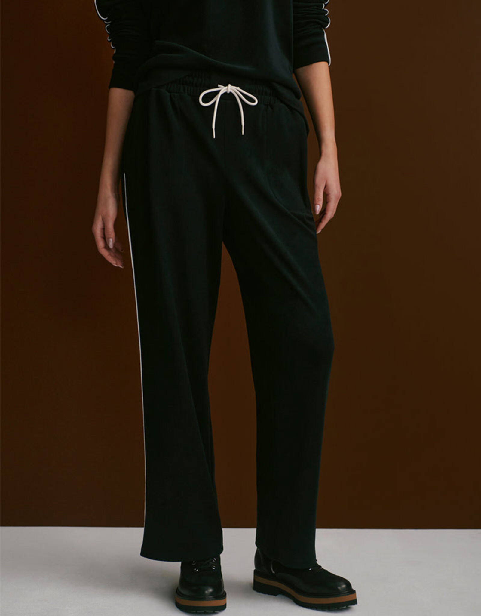 VARLEY BRUSHED RIB STRAIGHT LEG PNT 30IN