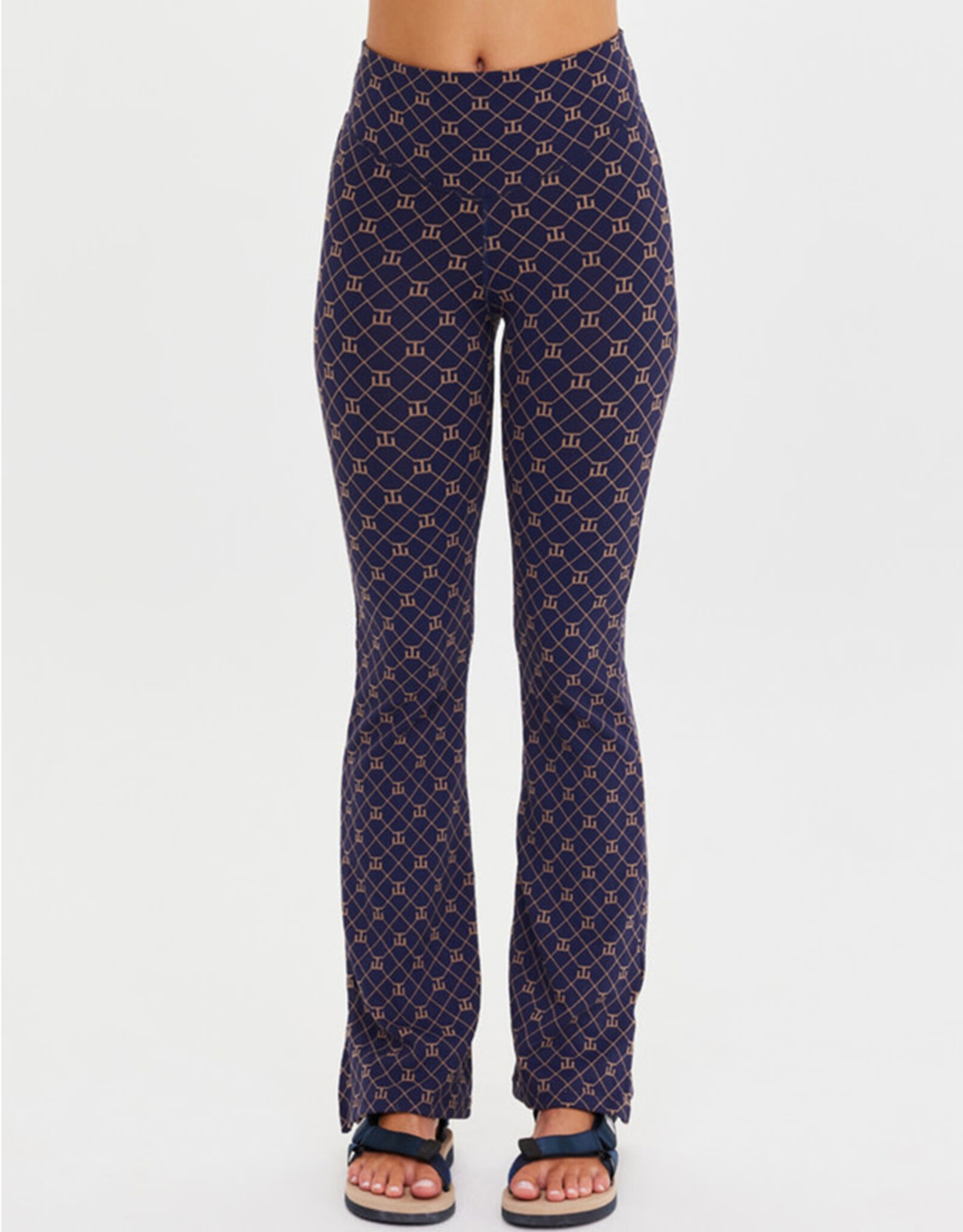 THE UPSIDE EZRA FLORENCE FLARE PANT