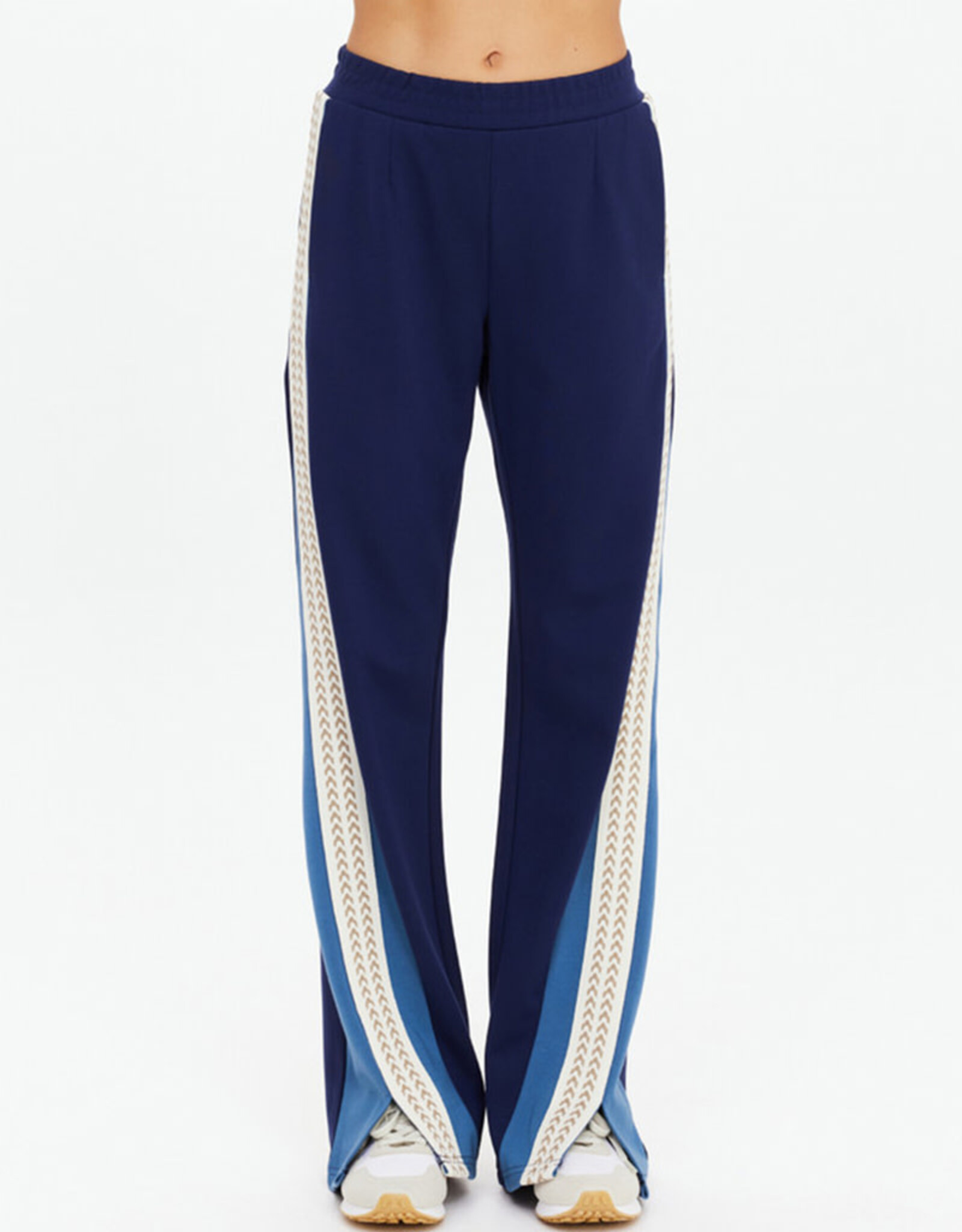 THE UPSIDE PETRA FLARE