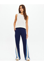 THE UPSIDE PETRA FLARE