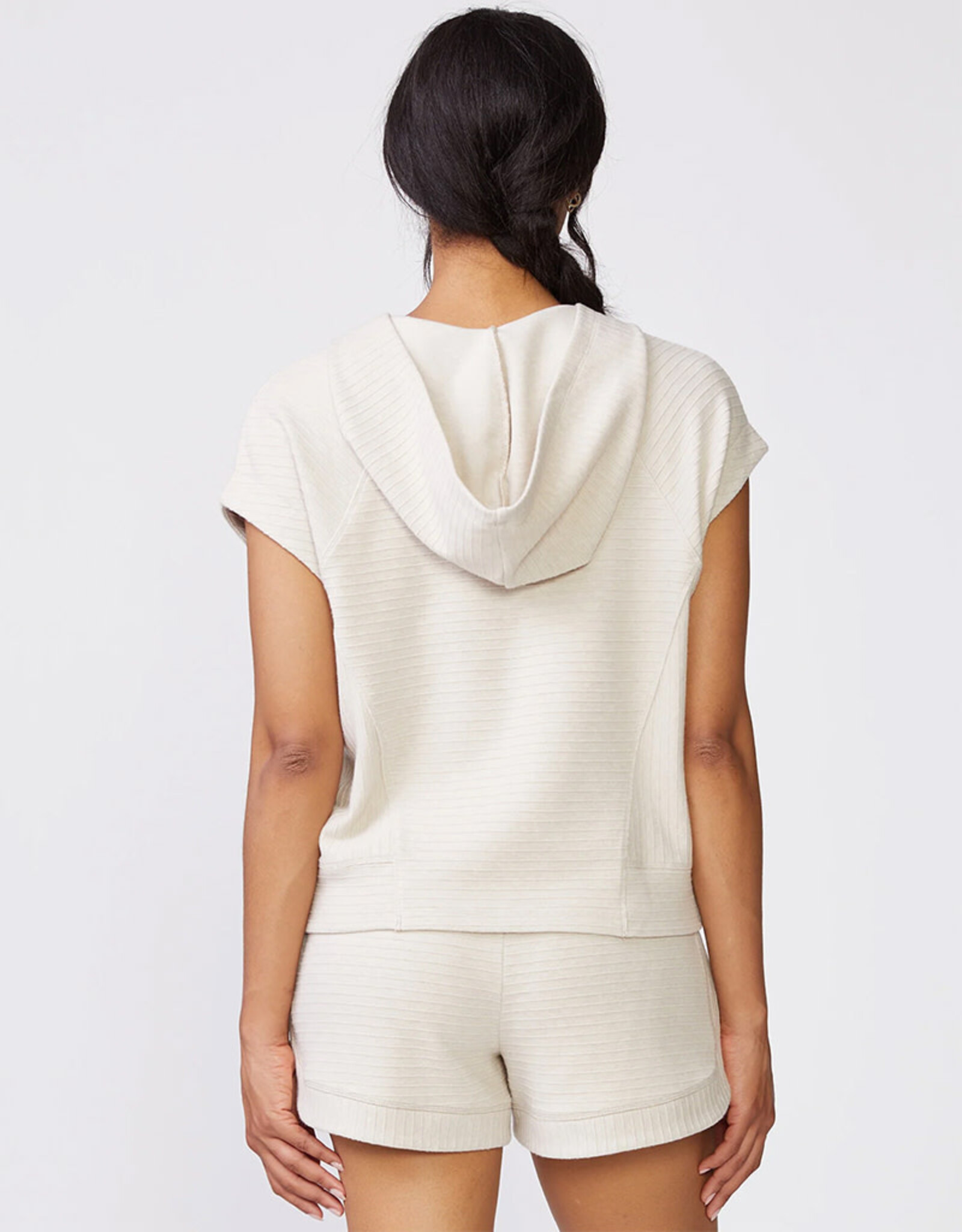 THRIVE SLVLESS OTTOMAN HOOD