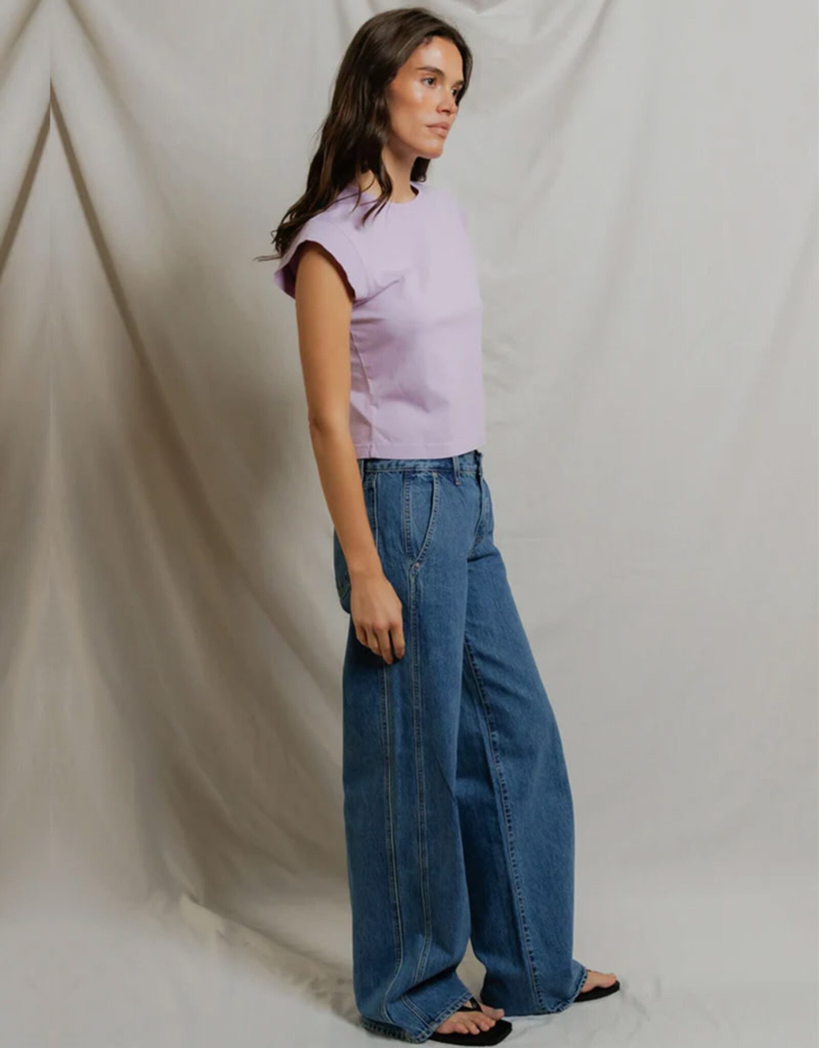 PERFECT WHITE TEE PORTER CAP SLEEVE TEE