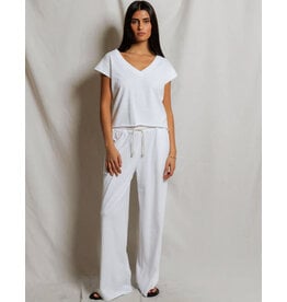 PERFECT WHITE TEE SHAKIRA  JERSEY PANT