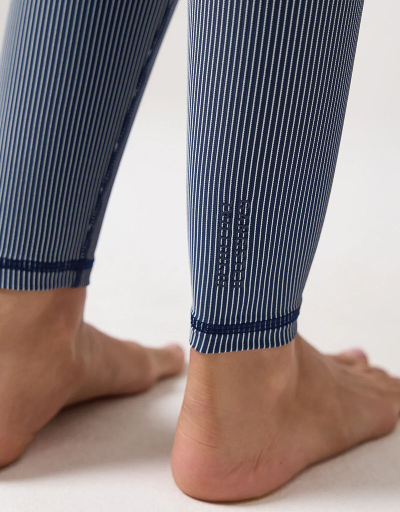 SPIRITUAL GANGSTER  AURA LIGHT  7/8 LEGGING