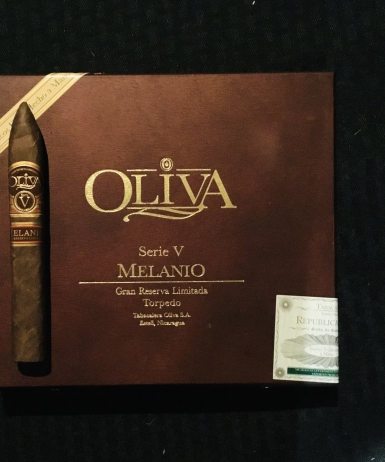 Oliva Oliva Serie V Melanio Churchill 7x50