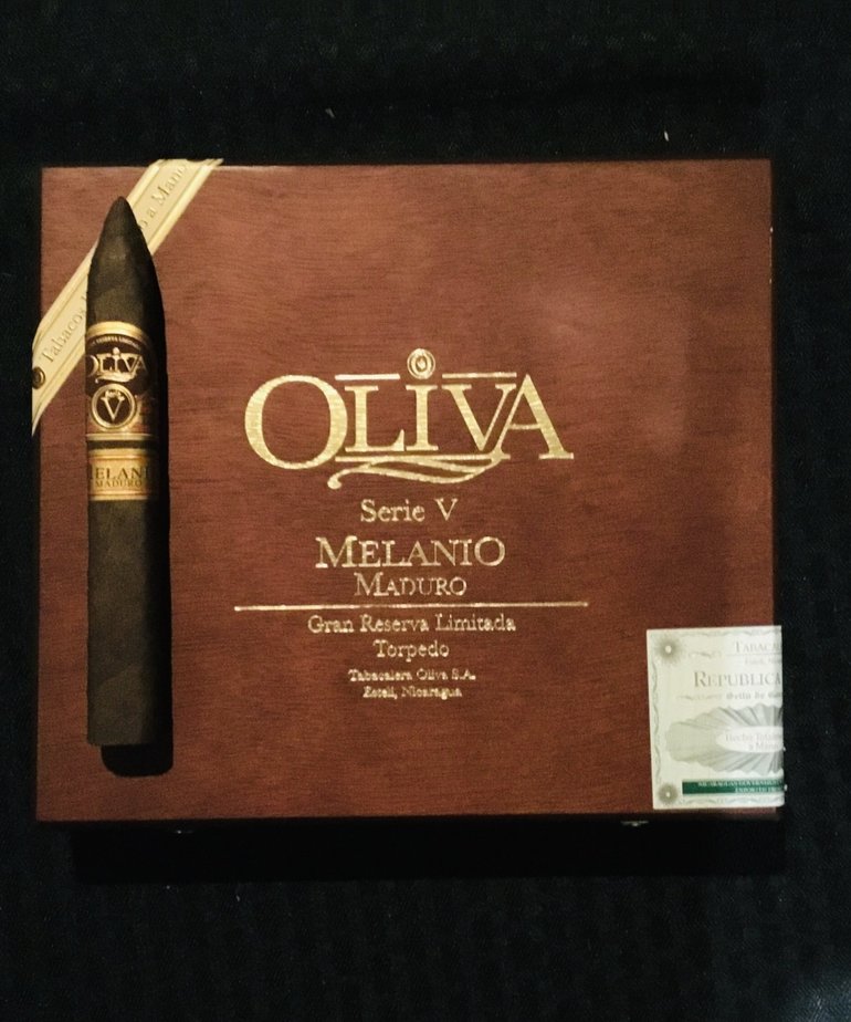 Oliva Oliva Serie V Melanio Maduro Torpedo 6.5x52
