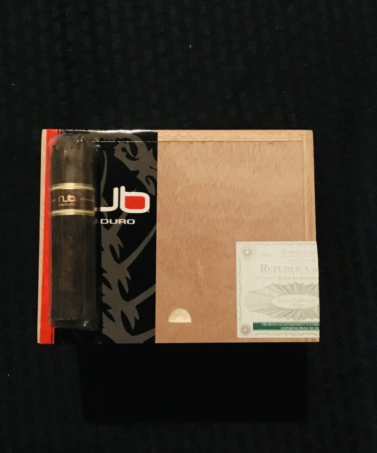 NUB by Oliva 460 Maduro 4x60 Box of 24