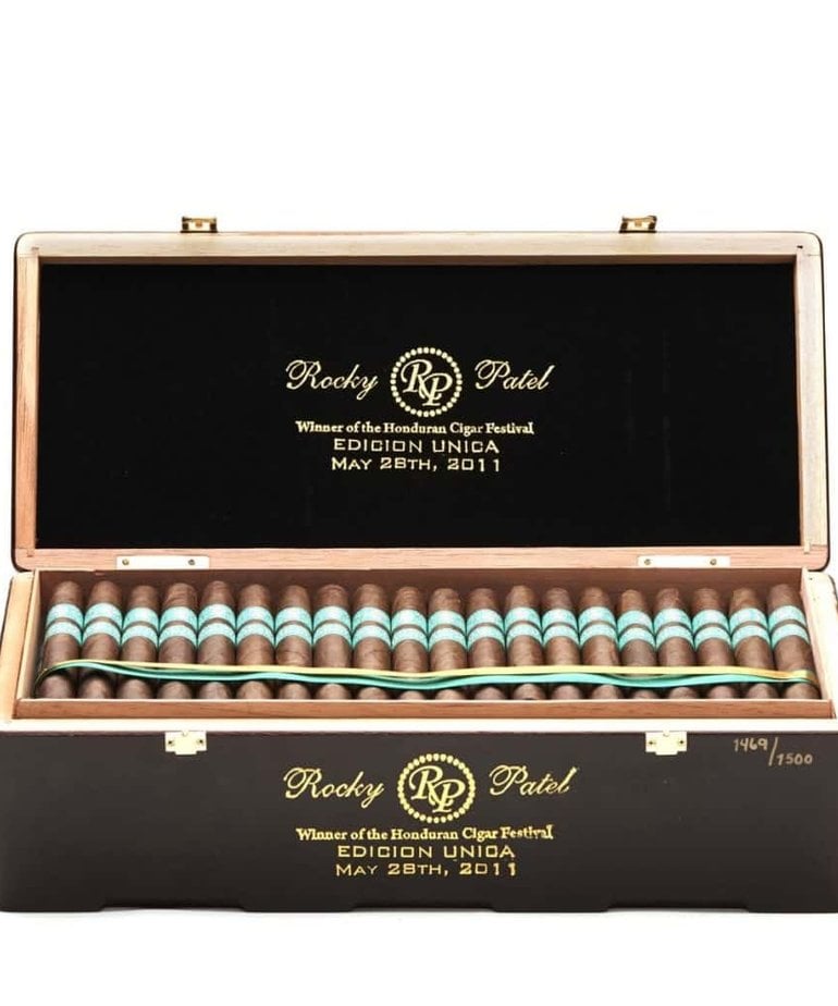 Rocky Patel Rocky Patel Humo Jaguar Special Edicion Unica Toro 6x52 Box of 100