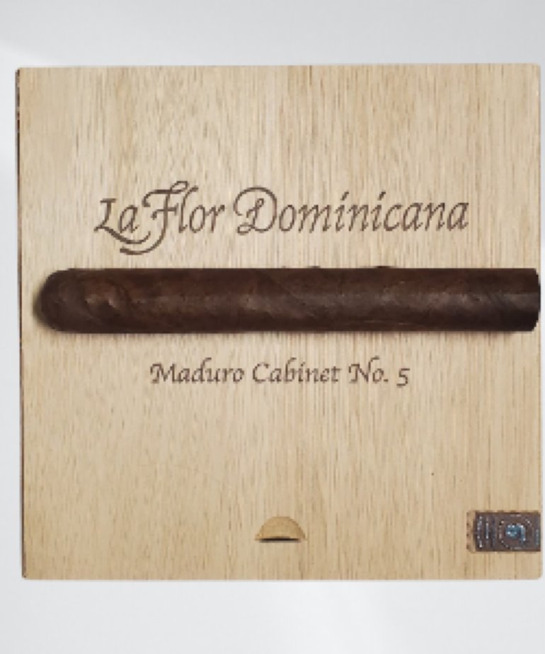 La Flor Dominicana Maduro Cabinet #5 52x6.25